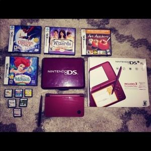 Nintendo Dsi XL with case and games
